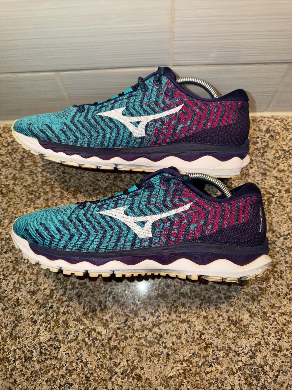 Mizuno Knit Running Sneakers — Teal & Magenta